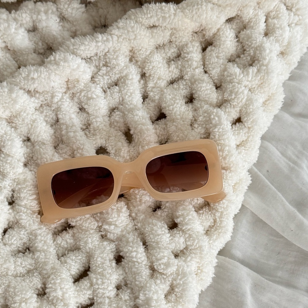 Trendy Beige Rectangular Sunglasses - image 2